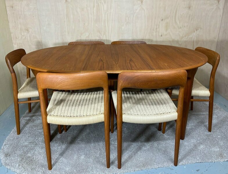 Dining Table（T-2729ME-NT）/ 柳宗理 Dining Table（T-2729ME-NT/SP）/ 柳宗理 - MID-Century MODERN