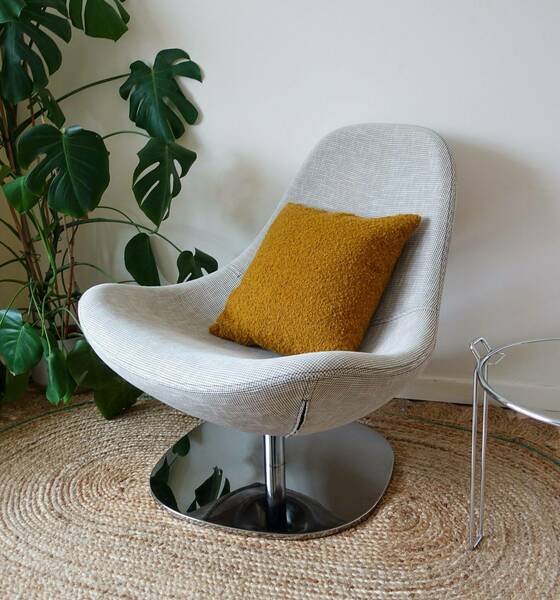 Vintage Ikea Tirup Egg Chair By Carl Ojerstam Swivel Armchair Grey Fabric  Black White Houndstooth Check | Carl Öjerstam | Ikea | Vinterior