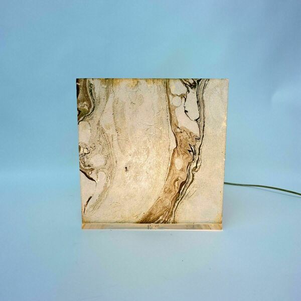 Mid Century Design Lucite Cube Table Lamp , 1970’s photo Lighting