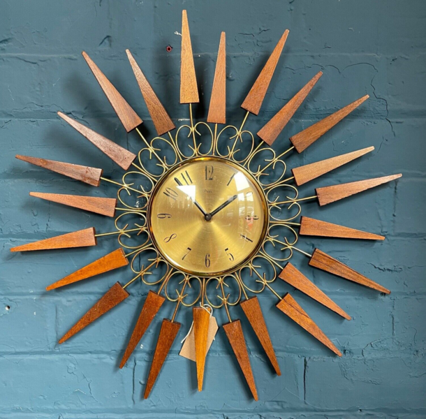 Stunning Vintage Paico Sunburst Clock Mid Century Starburst Teak Wall