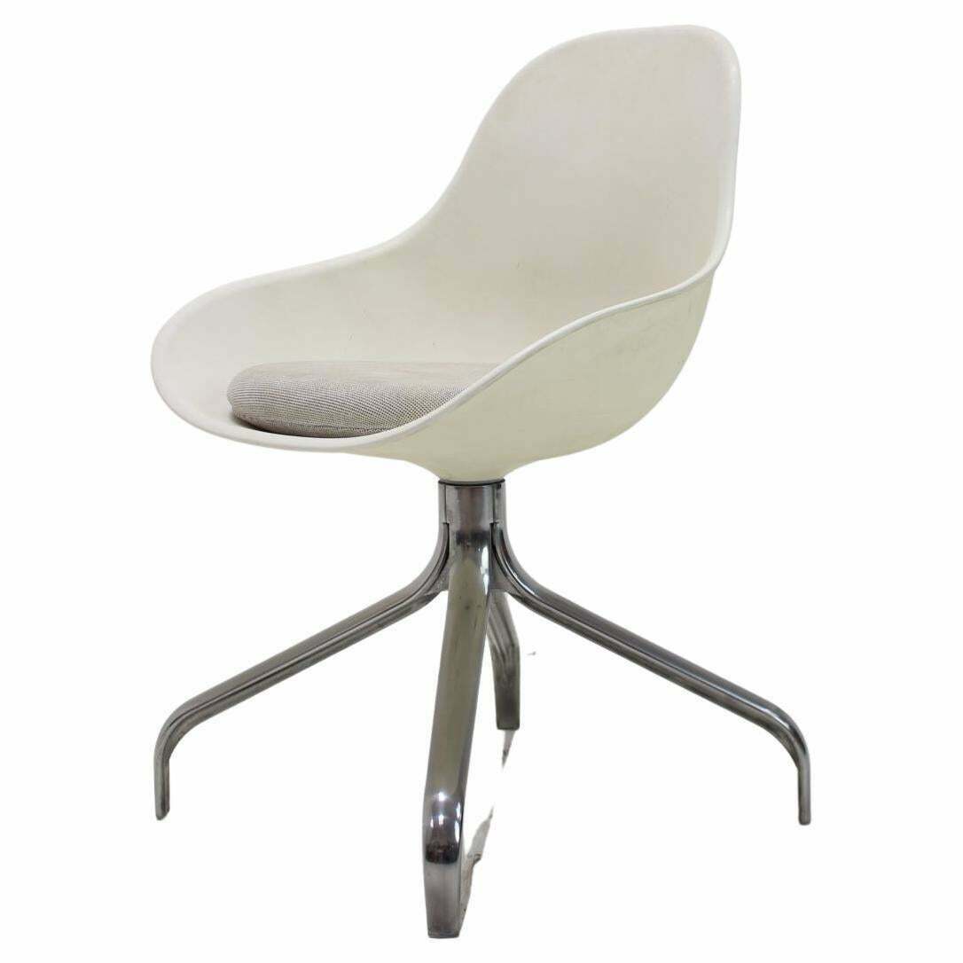 swivel-chair-by-chris-martin-