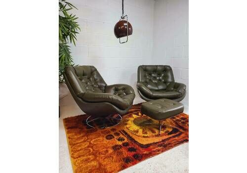 1970s Swivel Lounge Chair