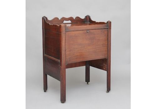 18th Century Mahogany Bedside Cupboard