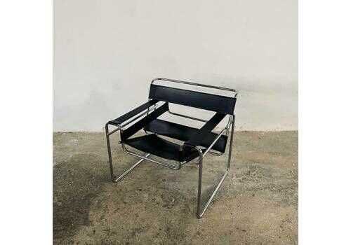 Vintage Wassily Chair By Marcel Breuer For Knoll International