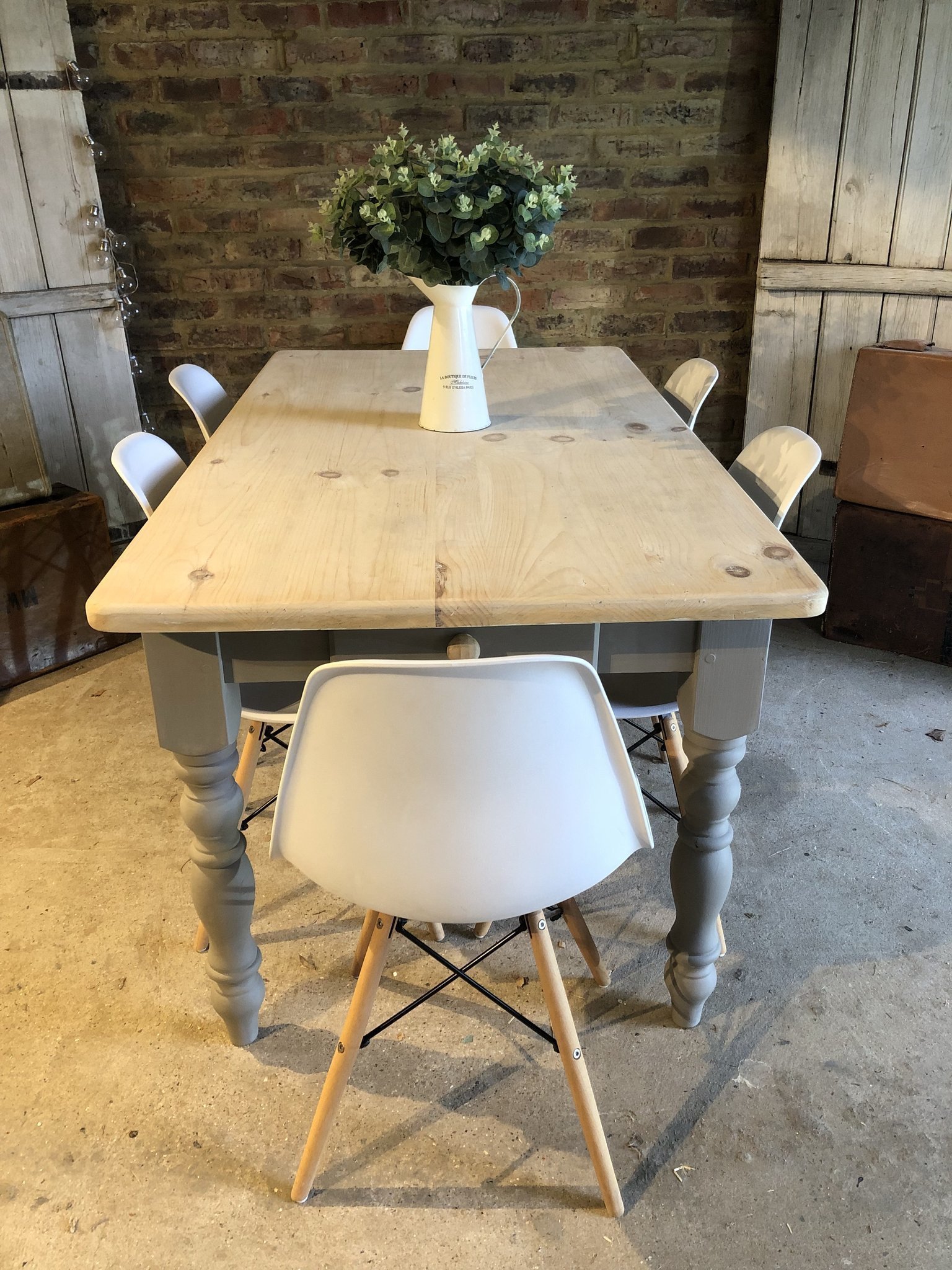 Farmhouse Kitchen Refectory Dining Table Seating Up To 6 Vinterior