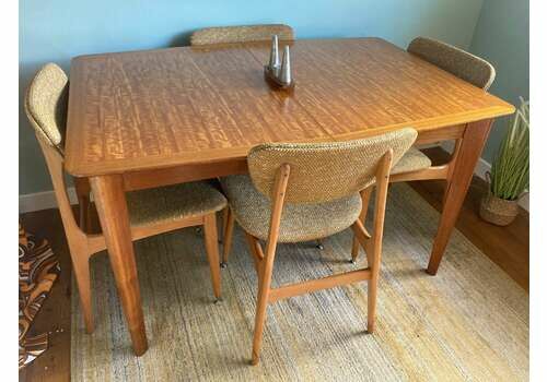 Mid Century Extending Dining Table And Four Chairs