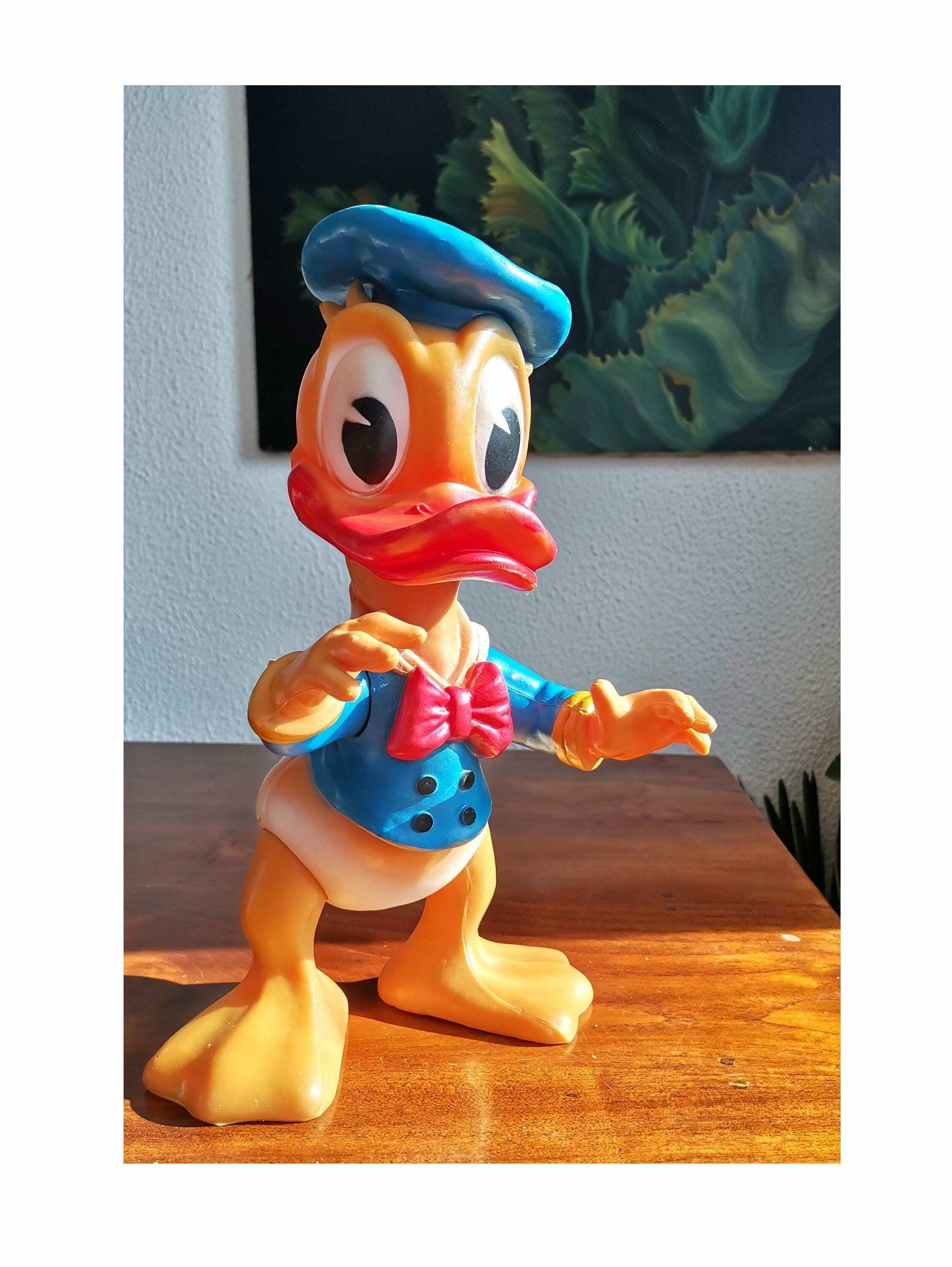 Original Vintage Walt Disney Donald Duck / Rubber Toy Figurine