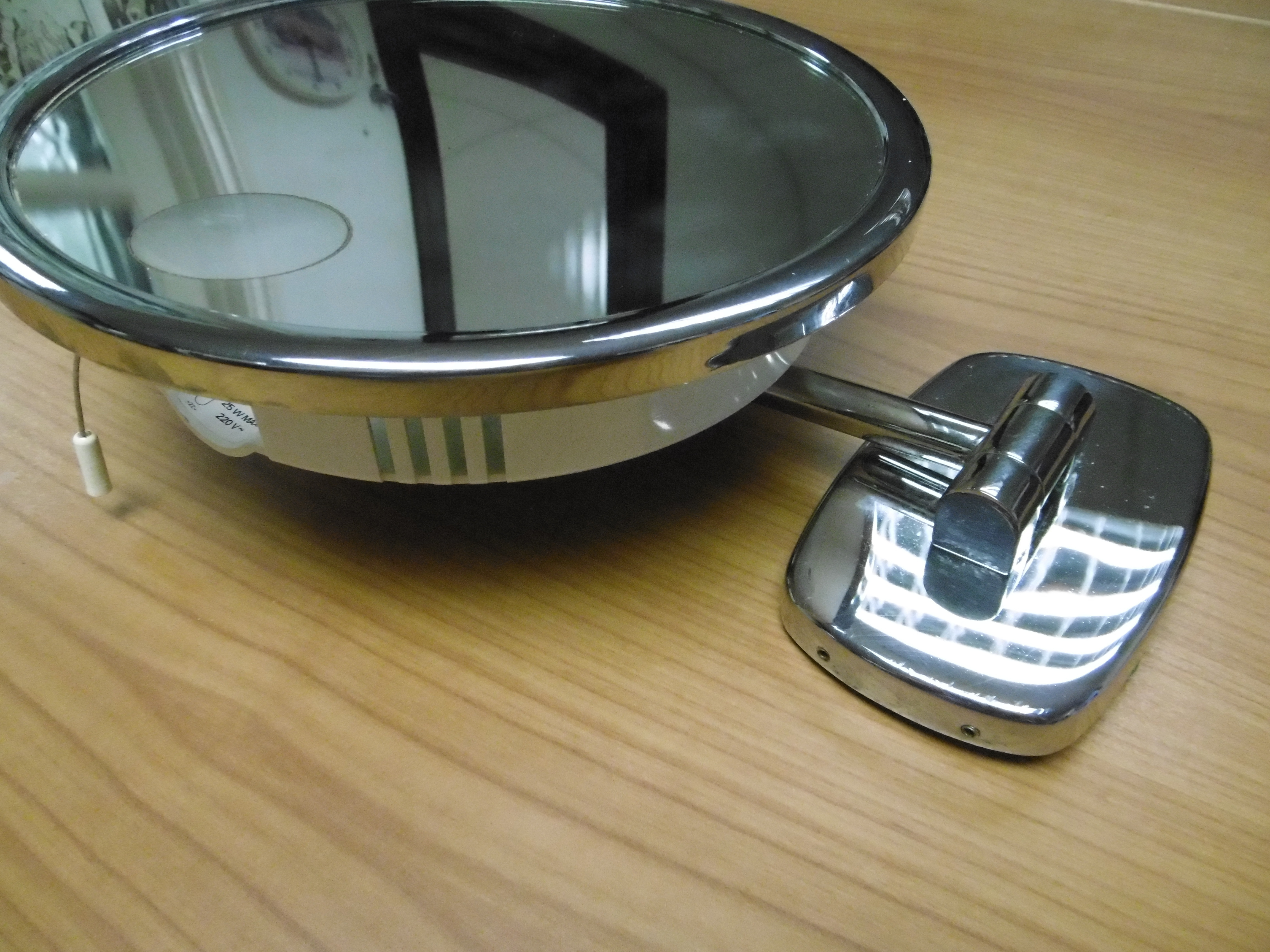 Miroir Brot Hardwired Wall Magnified Vanity Mirror With Light Spot