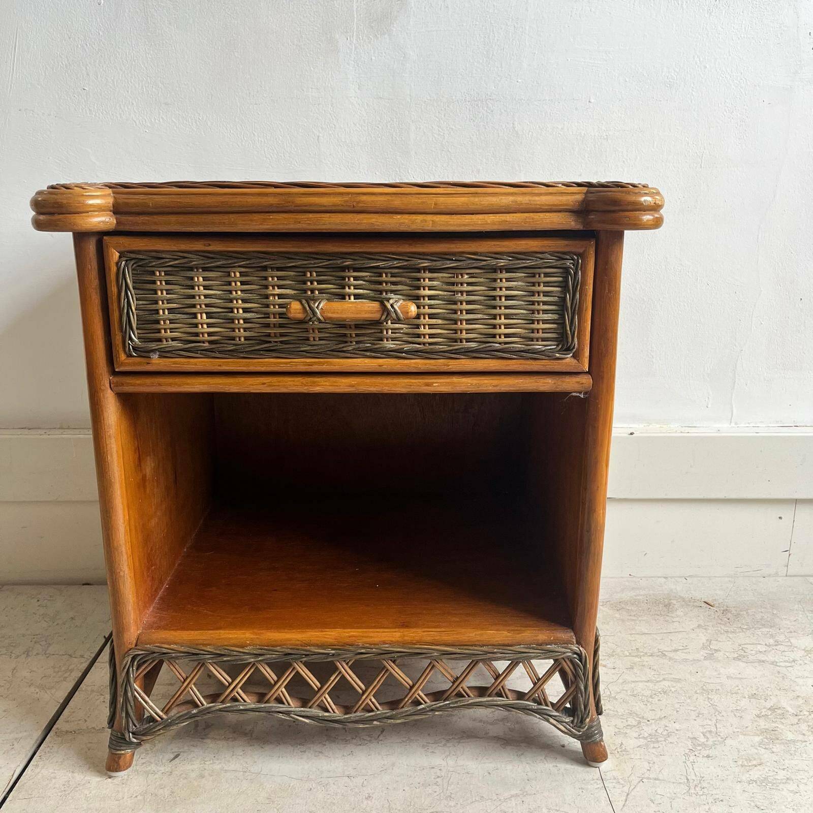 Wicker bedside table 2025