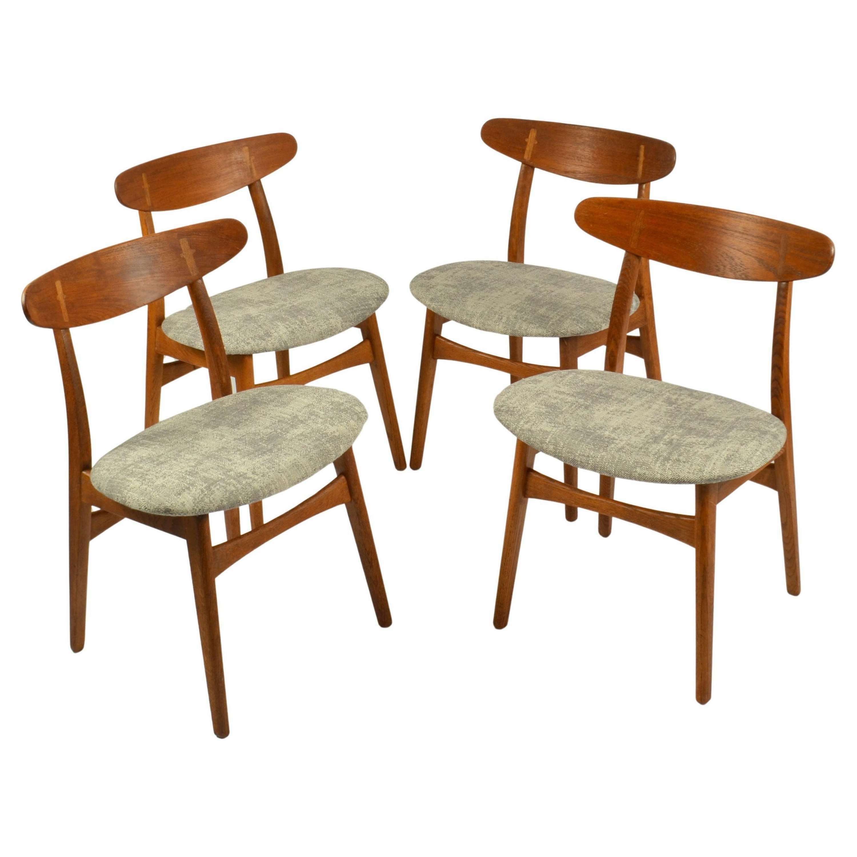 Set Of Four Hans Wegner Dining Chairs Ch30 For Carl Hansen Søn