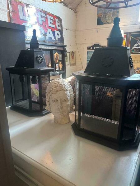 Pair Of Gatehouse Entrance Way Lights