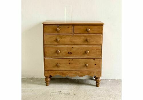 Pine Chest Of Drawers