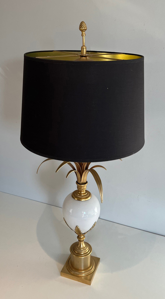 Lampe Oeuf D'autruche En Opaline Blanche Et Nickel Doré Dans Le Goût De La Maison Charles photo for sale