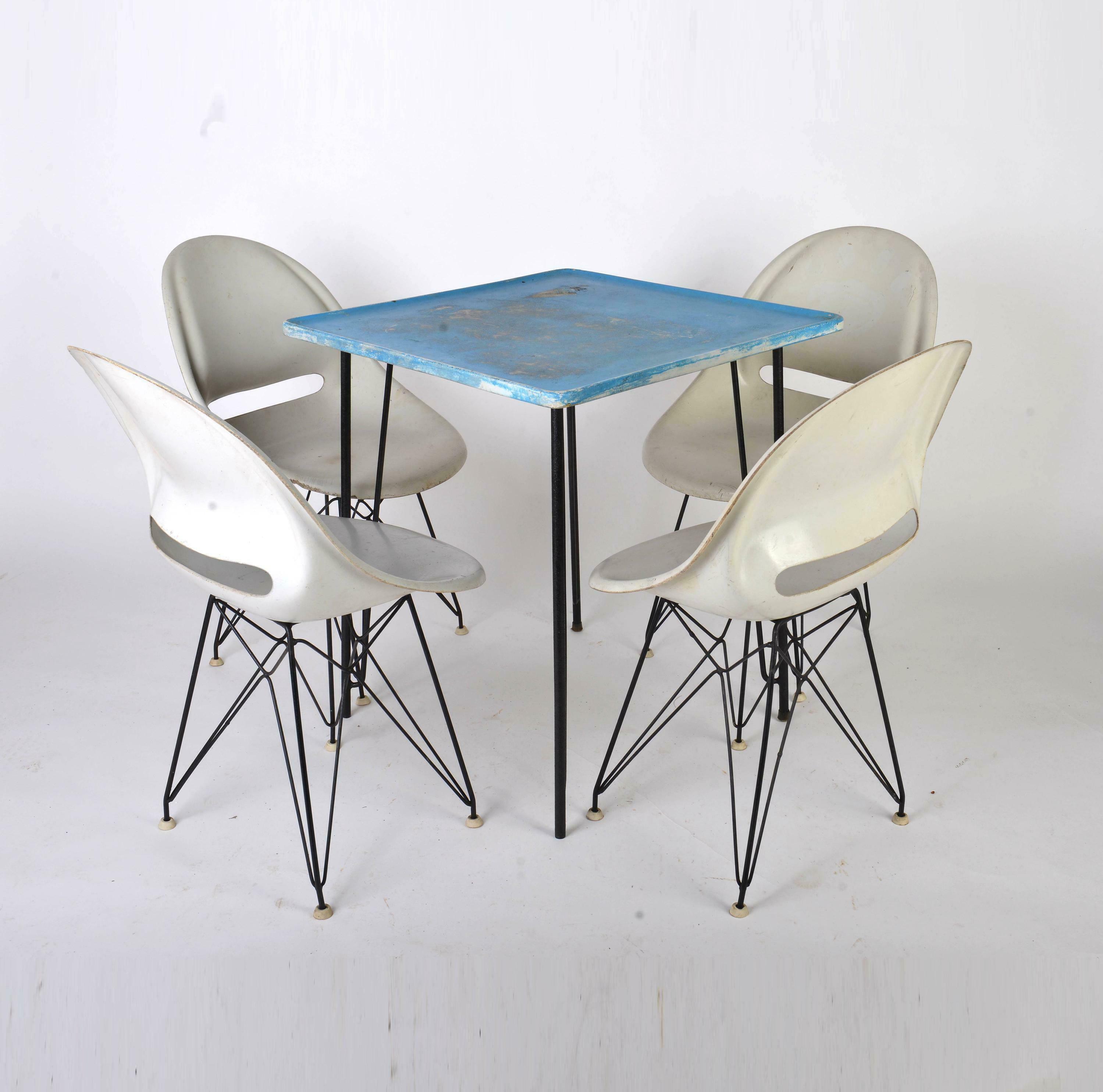 Mid Century Fiberglass Chair And Table Set, 1960s – Designed By
