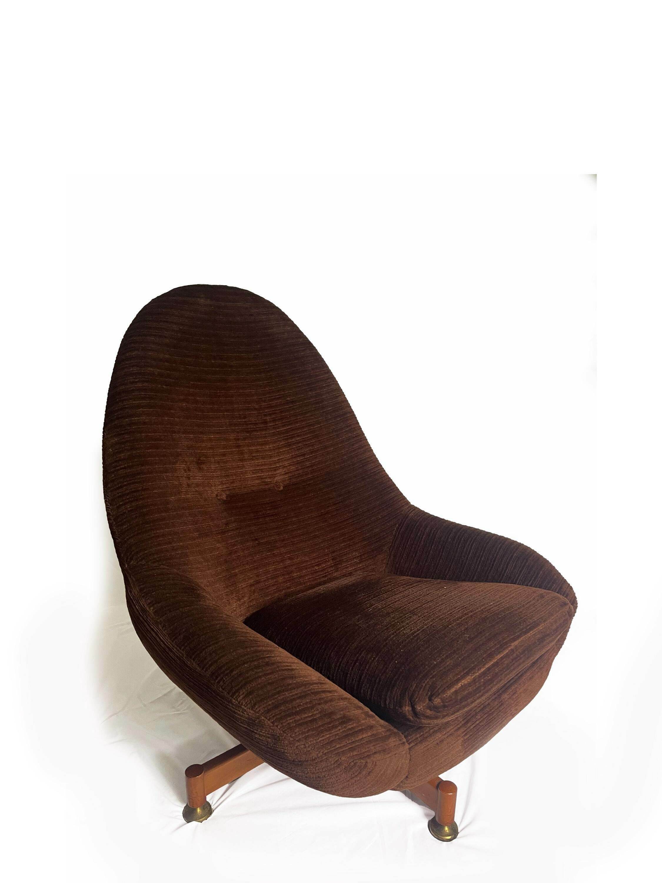 Swivel Chair From Greaves Thomas, Mid Century Egg Chair, Vintage