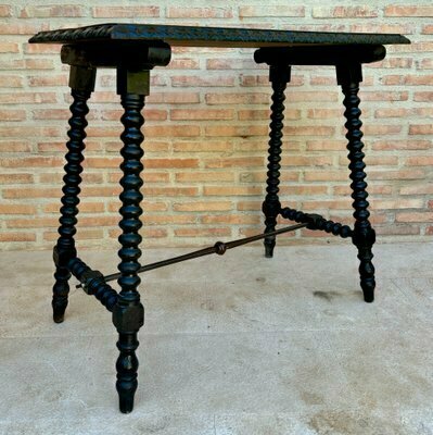 Early 20th Century Spanish Side Table With Turned Legs And Iron Stretcher, 1920s