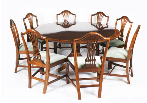 Vintage 5ft3" Round Table  Set By William Tillman 20th Century