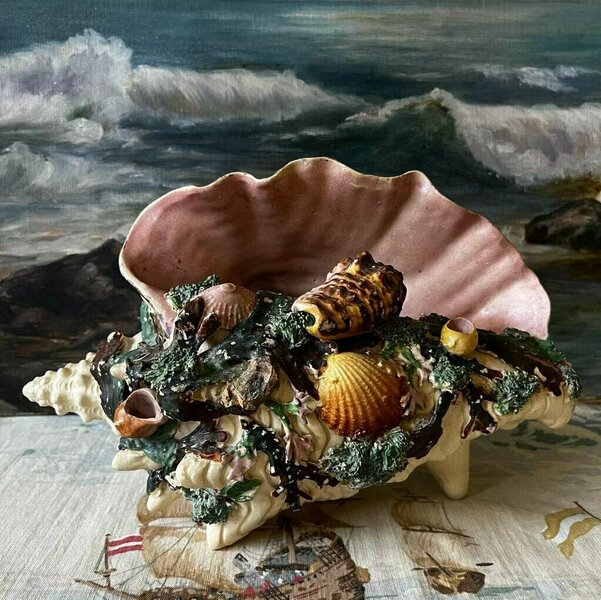 China Shell Encrusted Shell