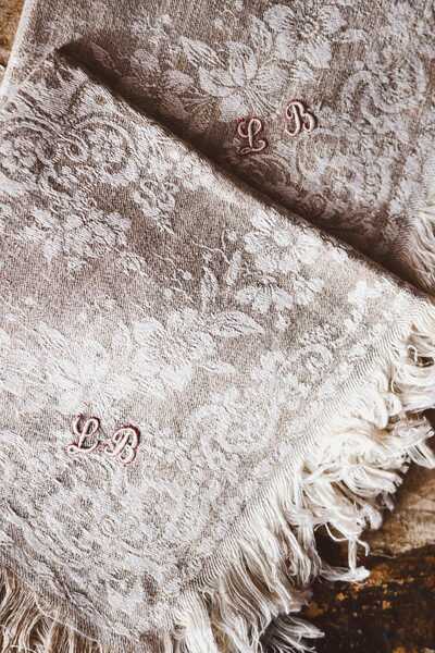 Set Of Napkins In Flanders Linen With Monogram Lb