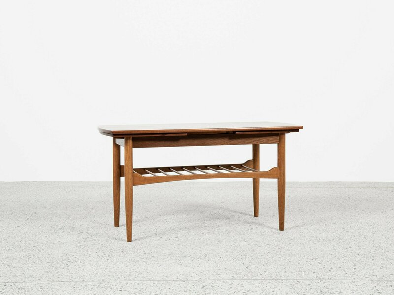 Midcentury Danish Extendable Coffee Table In Oak And Teak 1960s