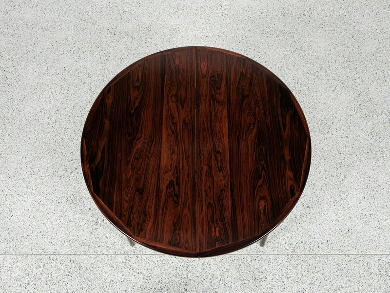 Midcentury Danish Extendable Round Dining Table In Rosewood By Vv Møbler 1960s photo Furniture