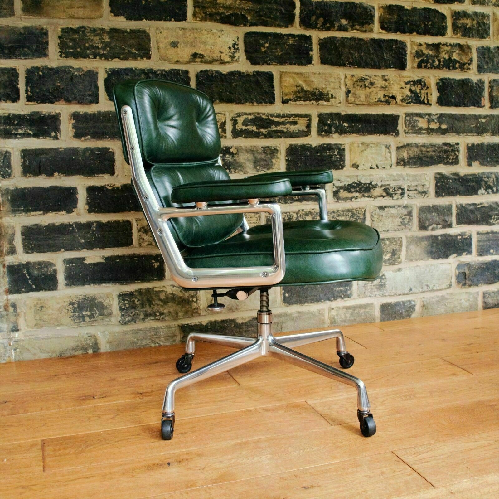 Leather Eames Executive Chair Herman Miller Herman Miller Eames