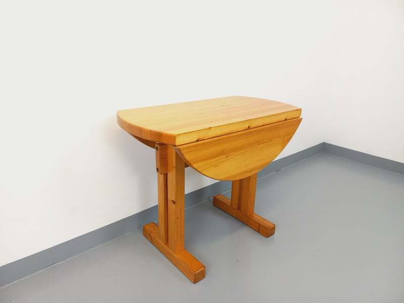 Charlotte Perriand Les Arcs Round Table In Pine photo furniture