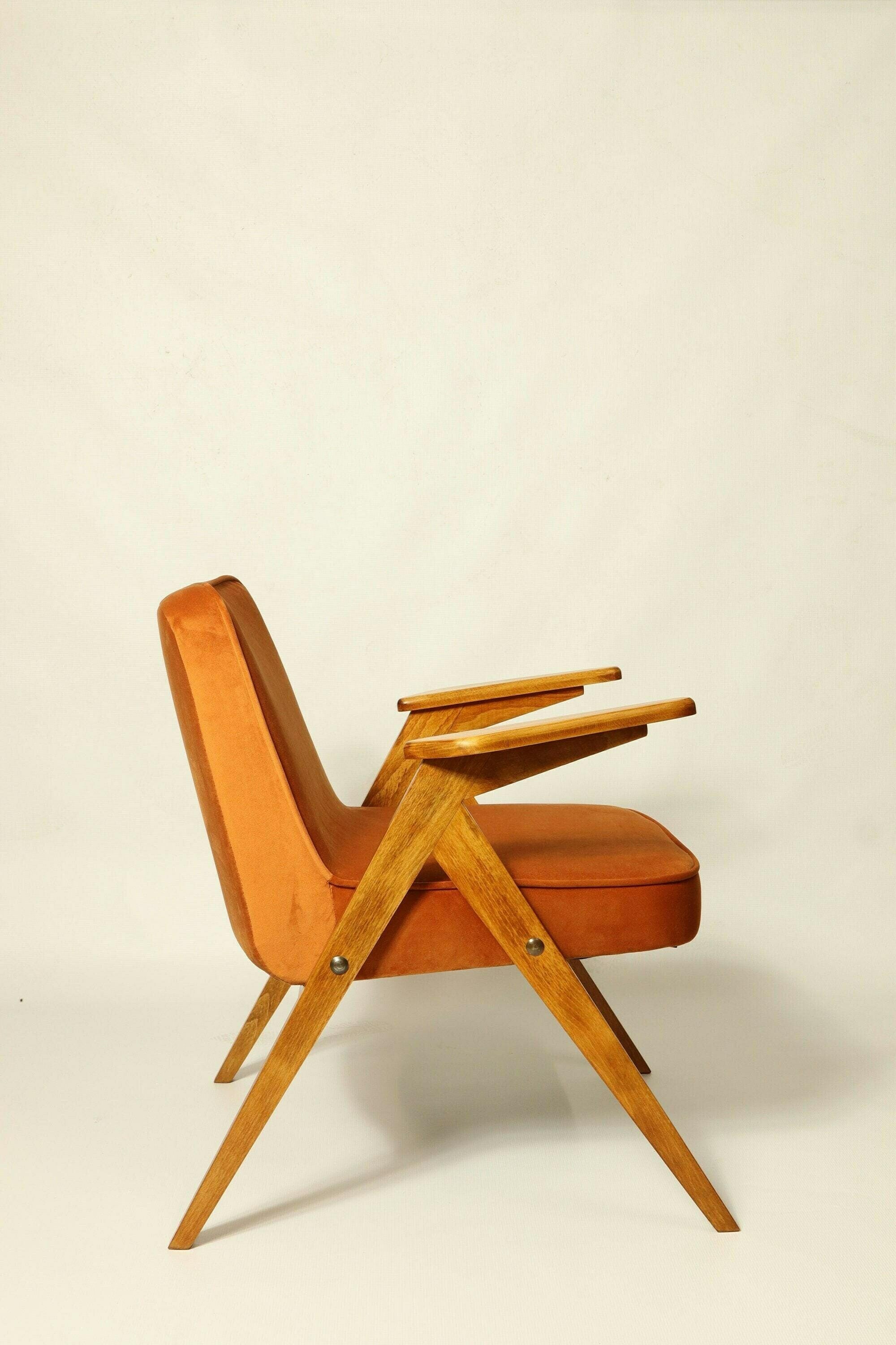 Vintage Lounge Chair Burt Orange By Chierowski, 1960