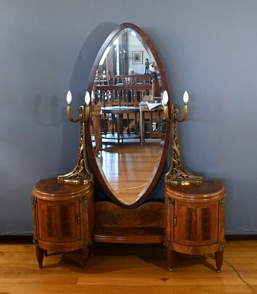 Mahogany And Thuya Dressing Table, Art Deco – 1920