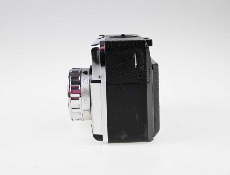 Vintage Kodak Instamatic 255x Analog Camera With Original Case, Analog Camera, Vintage Camera, Kodak Camera, Retro Camera, Old Camera photo for sale