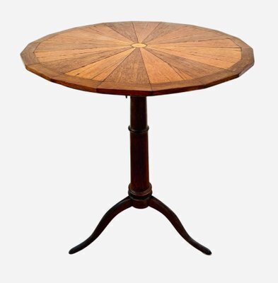 Early 20th Century French Rotating Round Side Table In Walnut, 1940s