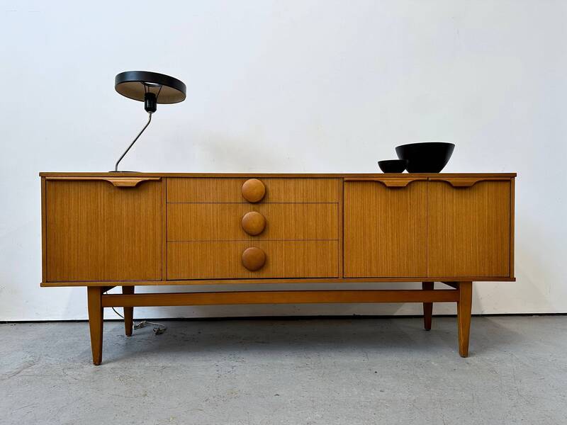Stonehill furniture, 70's Teak Sideboard