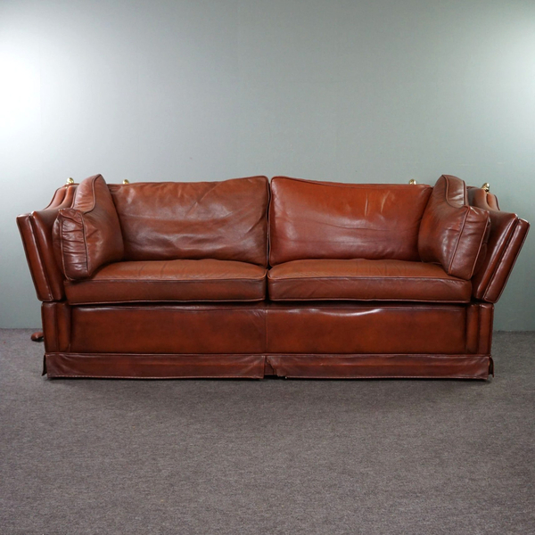2.5 Seater Castle Sofa Made Of High Quality Cowhide In Cognac Color
