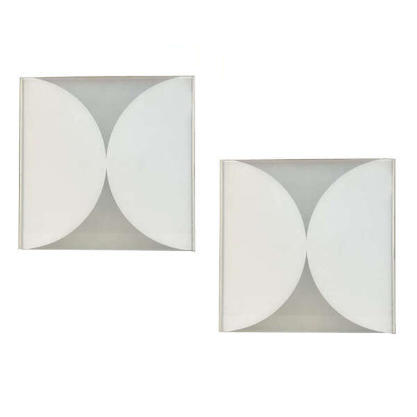 Pair Of Large White Wall Sconces By Bobo Piccoli For Fontana Arte