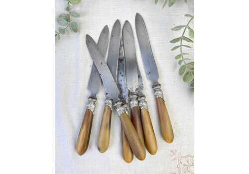 Set Of 6 Vintage Horn Table Knives – Antique Cutlery For Elegant Dining – Retro Kitchen Utensils For Authentic Tableware