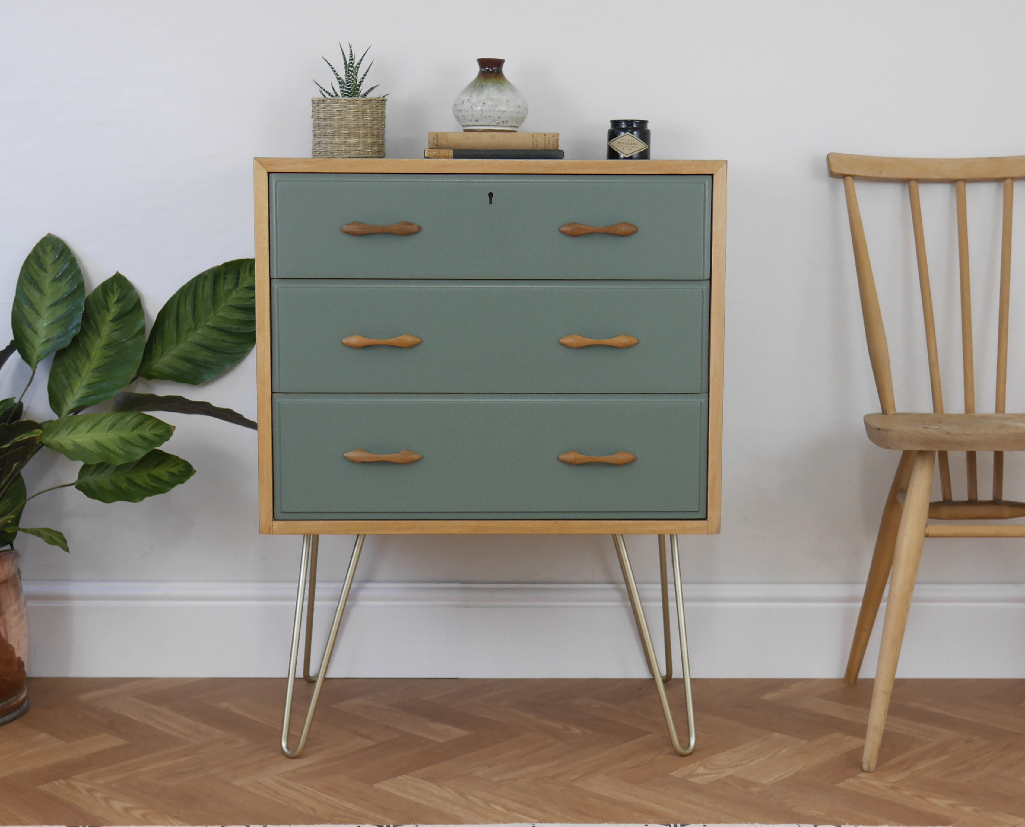 Mid Century Small Chest Of Drawers Storage Hallway Unit Side