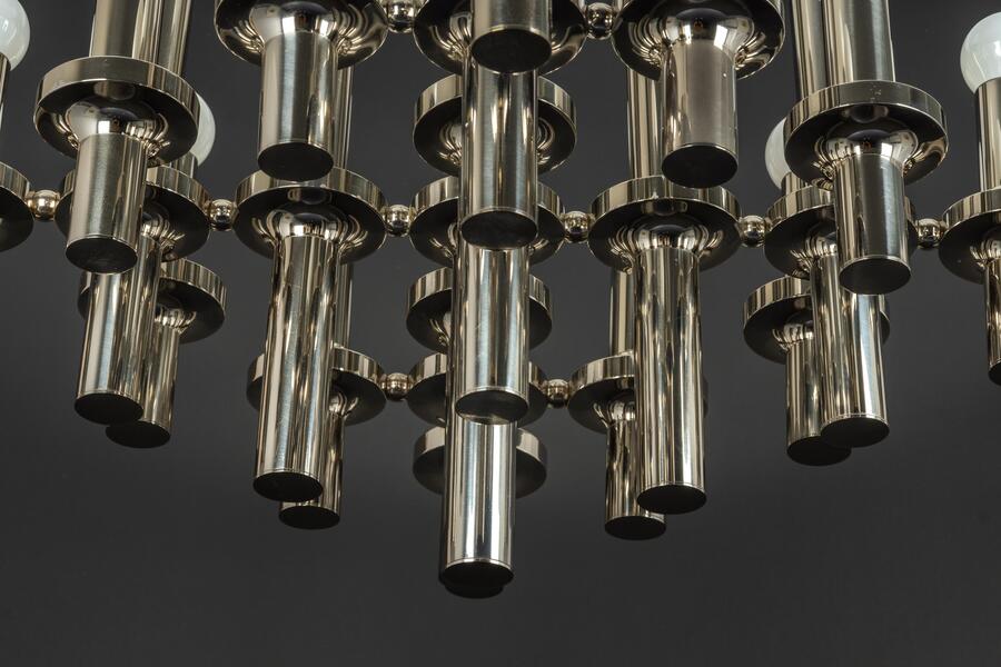 Midcentury Sciolari Style Chrome Chandelier, 1970s photo Lighting