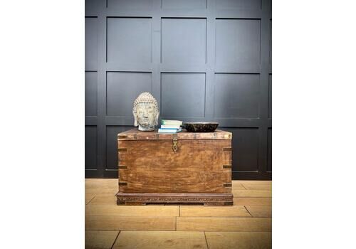 Antique Teak Eastern Trunk Chest / Storage Blanket Box / Coffee Table/Storage/Storage Solution/Hinge Top Trunk