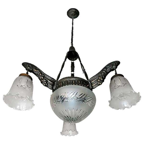 Art Deco & Art Nouveau In Degué Style Cut Glass 4 Light Chandelier, Circa 1920