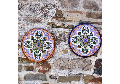Vintage Pintado A Mano Spain Majolica Hand Painted Pottery Wall Plates Pair