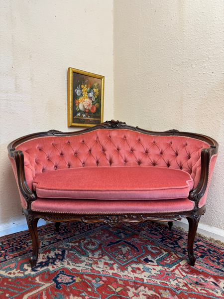 Pretty Victorian Carved Walnut Sofa/ Window Seat Circa 1880