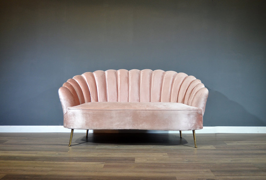 Stunning Vintage Art Deco Petal Sofa In Powder Pink Velvet And
