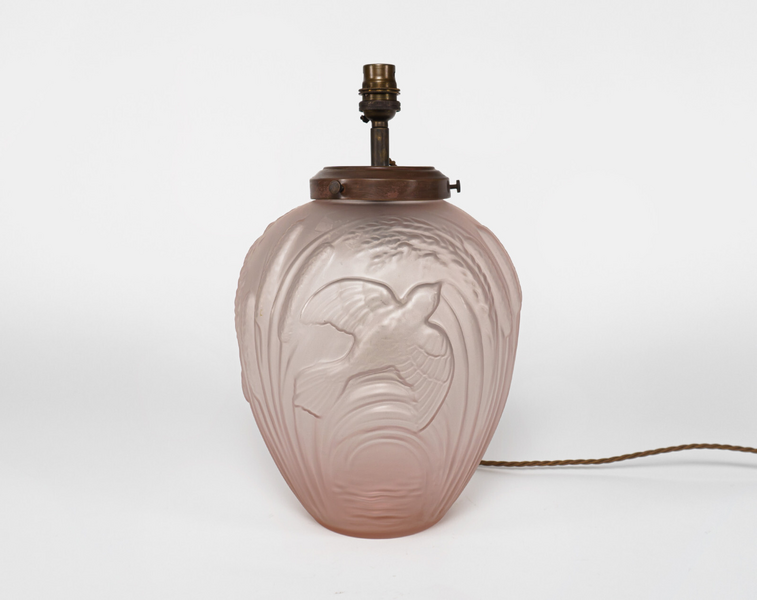 1930s Jobling British Art Deco Pink Matt Glass Table Lamp Wtih Bird & Corn Design