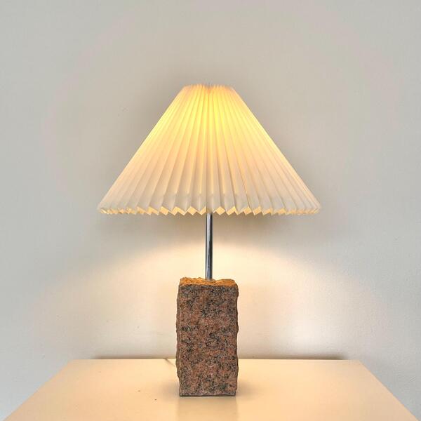 Danish Vintage Postmodern Tall Table Lamp With Solid Red Granite Base And White Pleated Shade