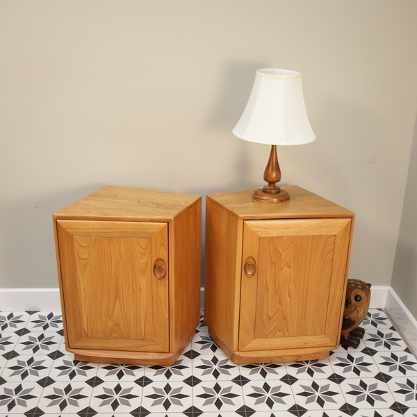 Ercol Windsor Bedside Cabinets End Units Lamp Stands In Light Elm Finish