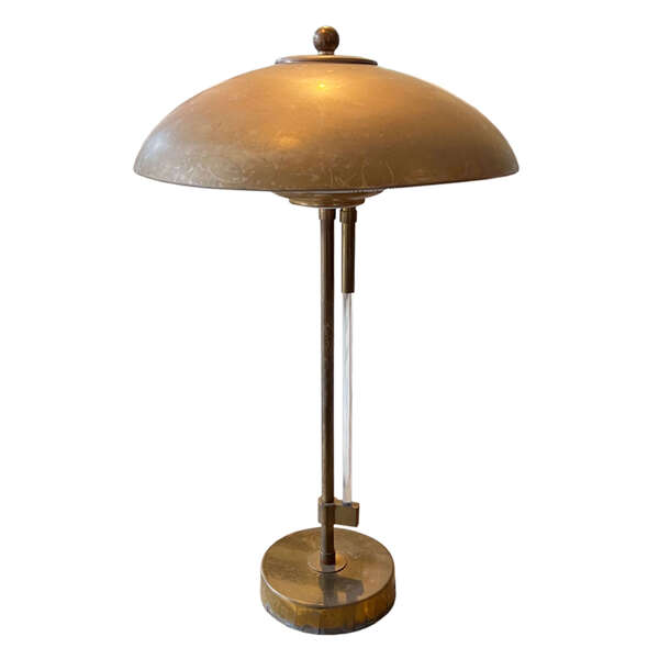 Midcentury Mutual Sunset Lamp Company Table Lamp With Lucite Pull On/Off Switch