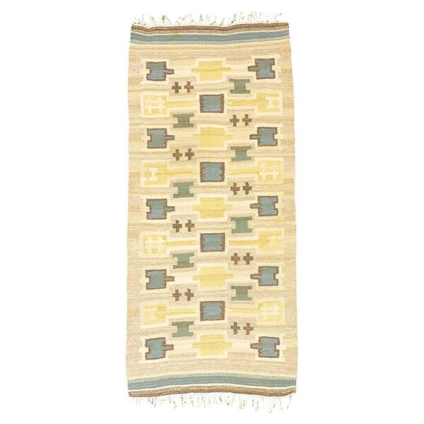 Scandinavian Carpet Rollakan Swedish Cross Motif Design