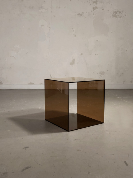 1970 1 Lucite Post Modernist Pop Space Age Plexiglass Cube Bedside Coffee Table