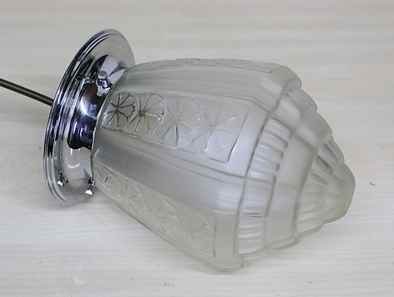 Ceiling Light Art Deco Flush Mounting Frosted Glass Stepped Globe Geometric