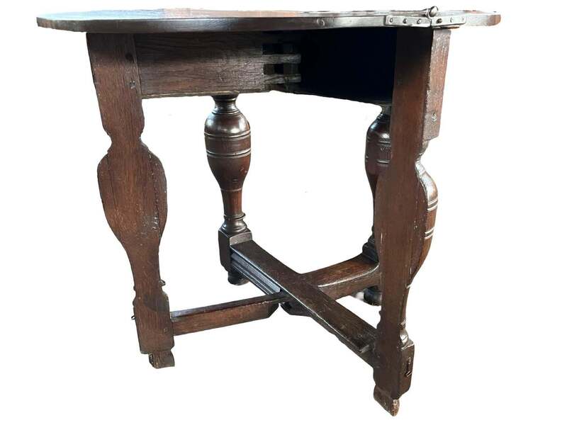 18th Century Dutch Gateleg / Drop Leaf Table / Side Table / Center Table photo vinterior